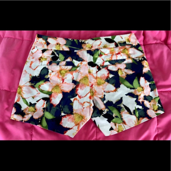 Jcrew Floral Shorts - Picture 2 of 3